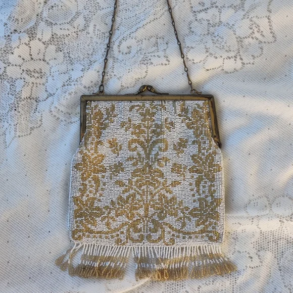 Antique 1920s white and gold art nouveau micro beaded flapper purse - Picture 2 of 13